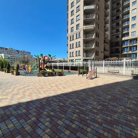 Arcadia Vibe 3 Euroroom Apartment *